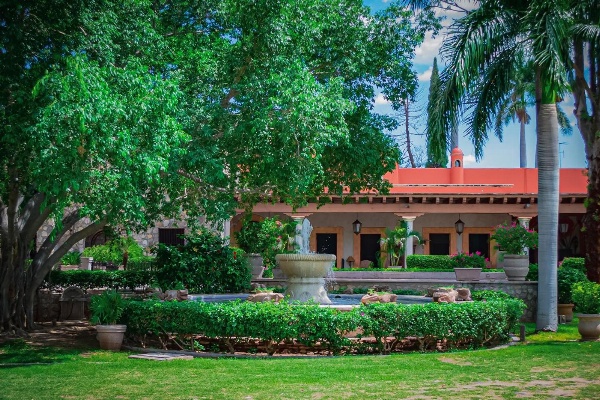 Hacienda de los Santos image 1