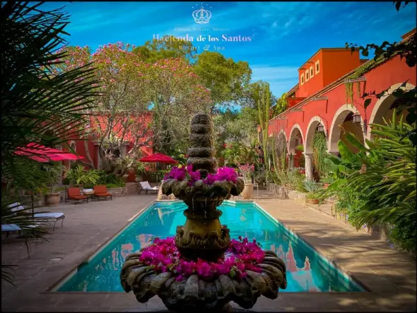 Hacienda de los Santos Main image